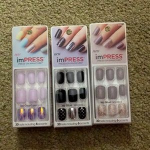 Group of 3 Press on Nails